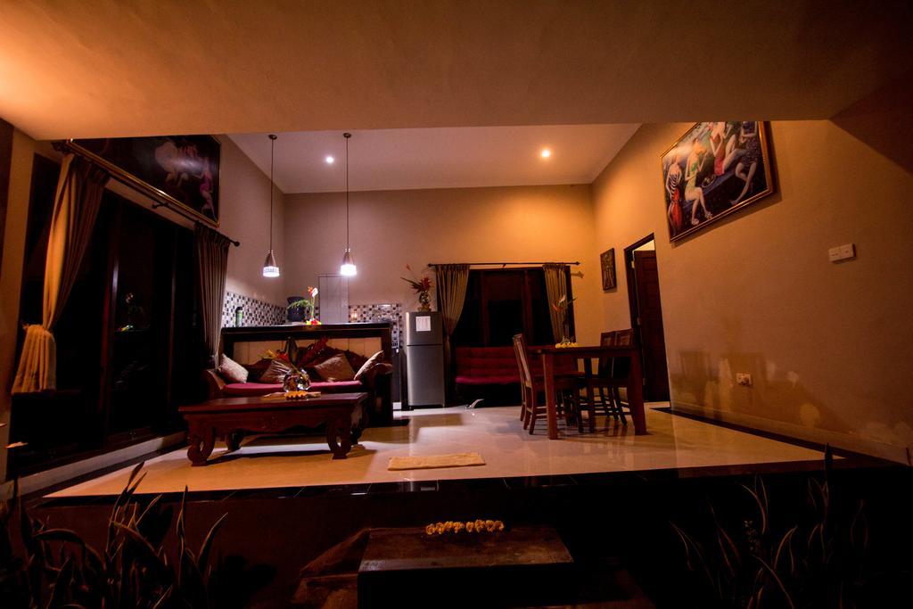 Ratna Villa Ubud Esterno foto